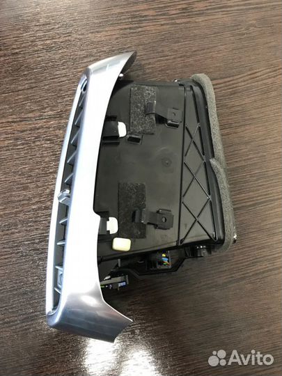 Дефлектор передний правый Porsche Cayenne 958 3.6