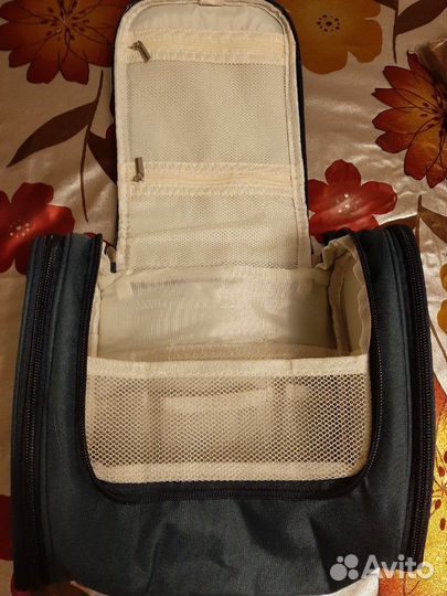 Подвесная косметичка органайзер для путешествий
