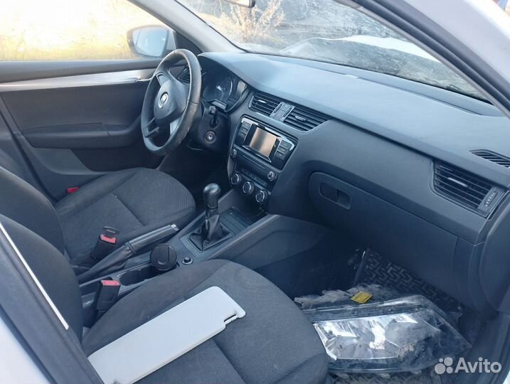 В разборке шкода Октавия а-7