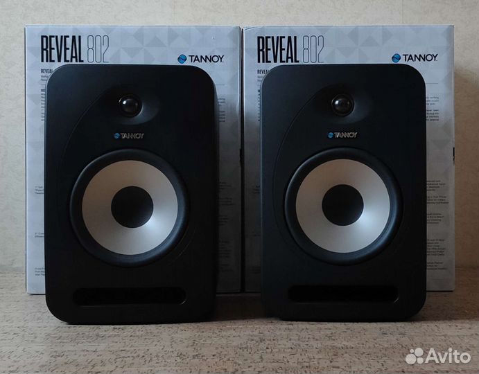 Tannoy Reveal 802