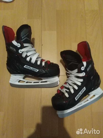 Хоккейные коньки bauer детские