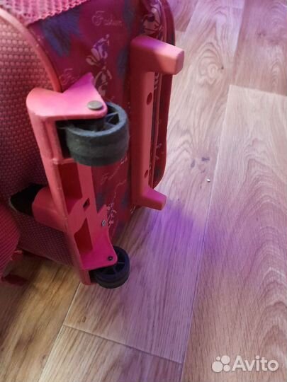 Чемоданы с Hello Kitty