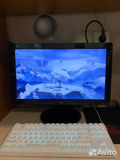 Монитор Philips