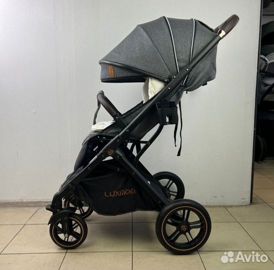 Коляска прогулочная Новая бол.колёсах (чёрный