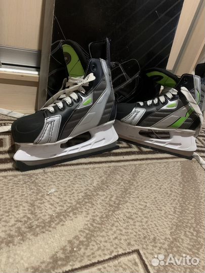 Коньки хоккейные action senhai