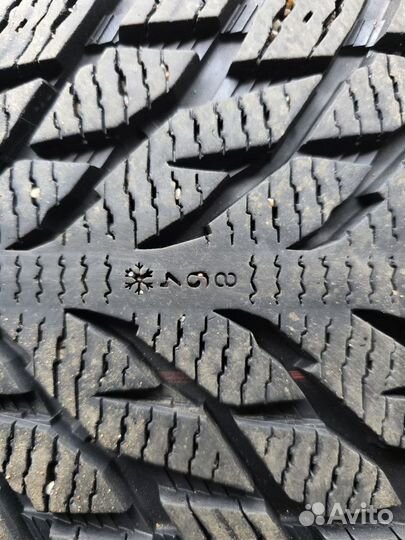 Nokian Tyres Hakkapeliitta R3 SUV 275/50 R20