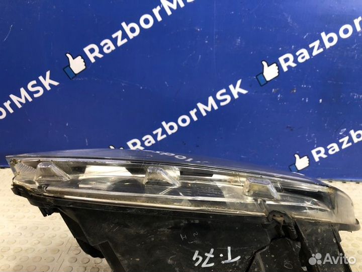 Фара передняя левая Nissan Terrano