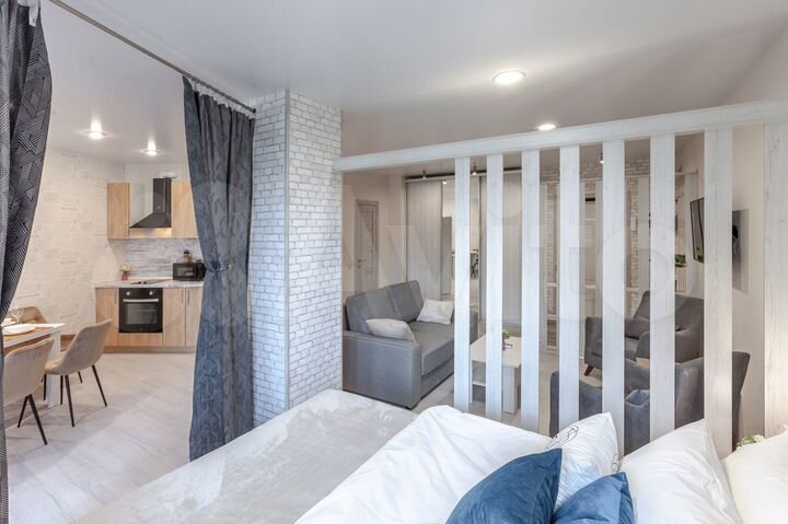 Квартира-студия, 42 м², 18/30 эт.