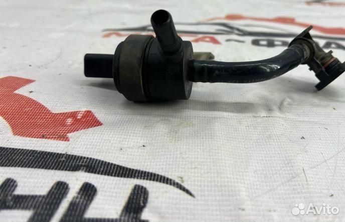 Клапан вентиляции картерных газов Citroen C4