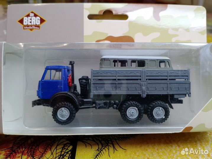 Камаз 4320 (1976-2001) с уазом 452 в кузове