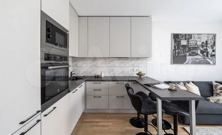 3-к. квартира, 65 м², 12/21 эт.