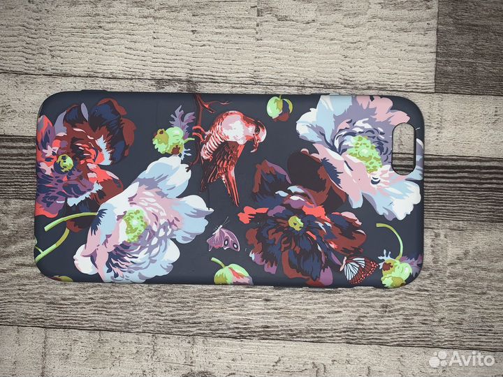 Коробка от iPhone 6s с чехлом