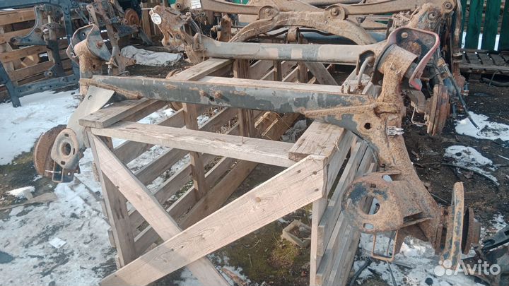 Задняя балка volkswagen golf 4