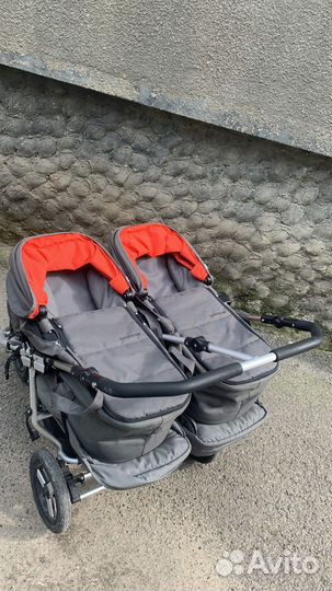 Коляска 2 в 1 для двойни Bumbleride Indie Twin