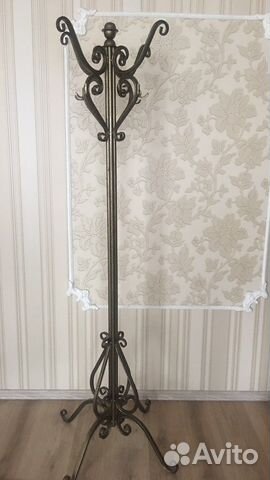 Вешалка напольная