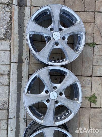 Литые диски r 16 5 114 3