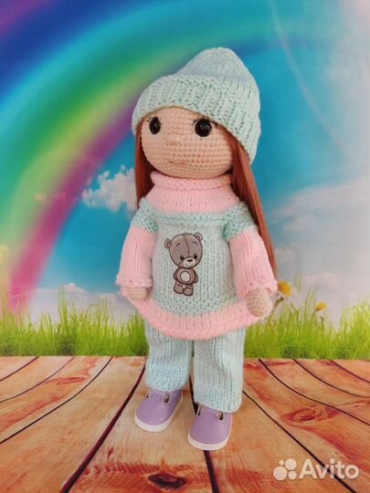 Кукла вязаная