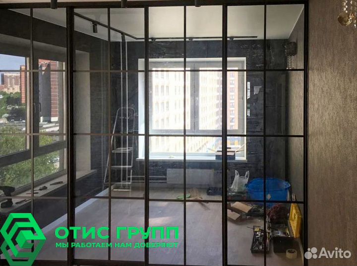 Раздвижные стеклянные перегородки