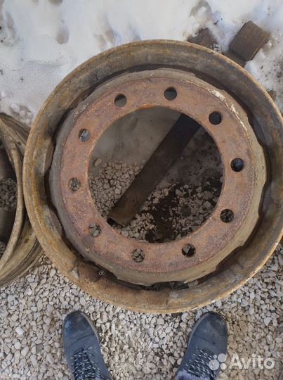 Грузовые диски на полуприцеп 22.5 бу