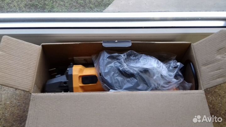 Продаю новую болгарку