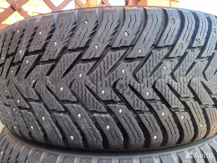 Nokian Tyres Hakkapeliitta 8 SUV 265/60 R18