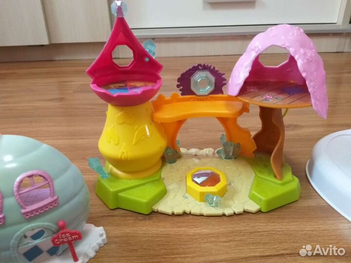 Игрушка Замок