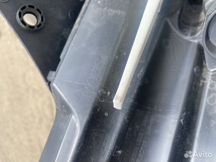 Фара левая на hyundai tucson