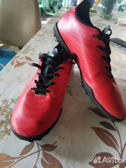 Футбольные сороконожки Demix