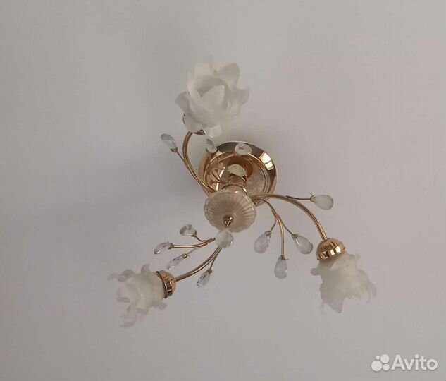 Люстра потолочная