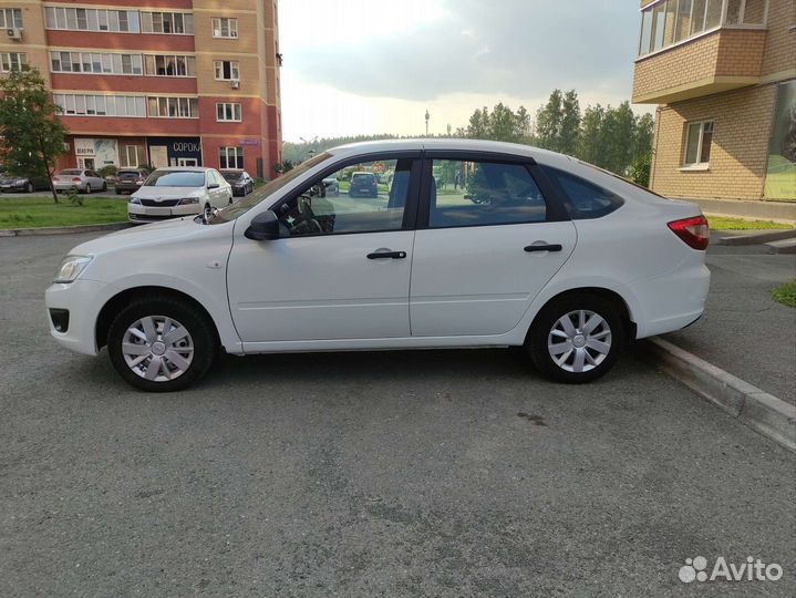 LADA Granta 1.6 МТ, 2018, 42 000 км