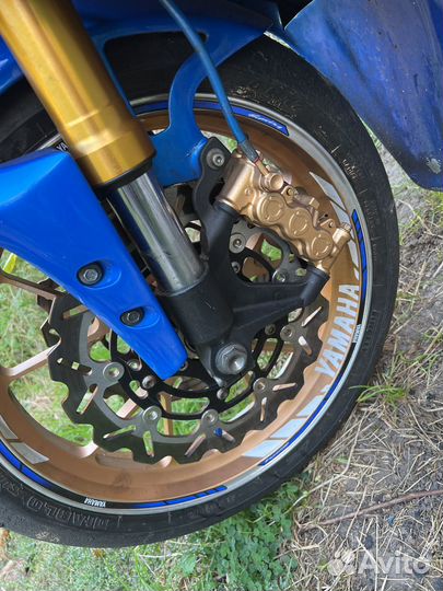 Yamaha yzf-r1 трек