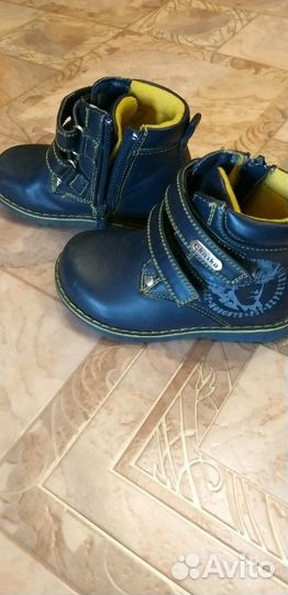Детские демисезонные ботиночки