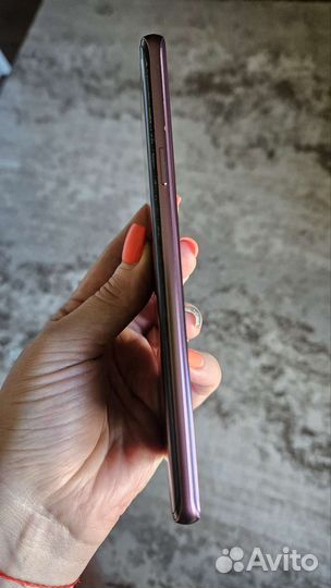 Телефон Samsung galaxy s9 plus