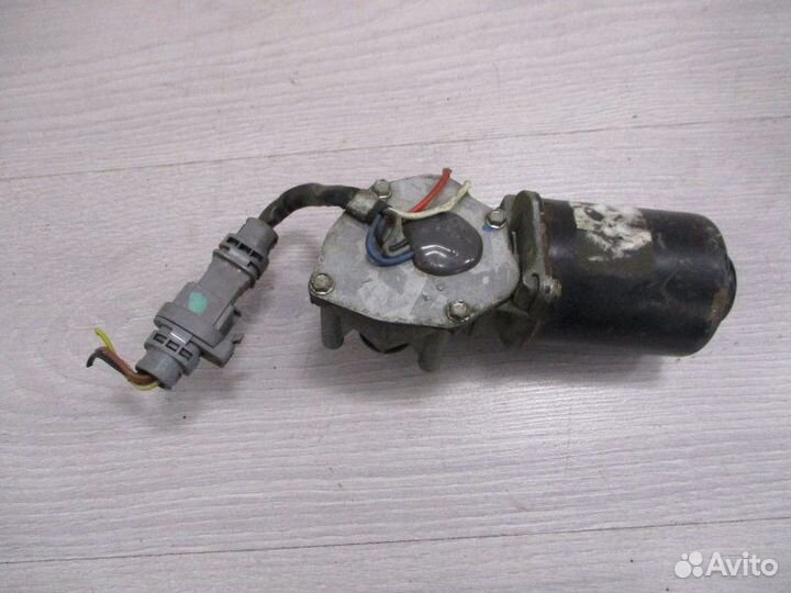 Двигатель стеклоочистителя моторчик дворников
