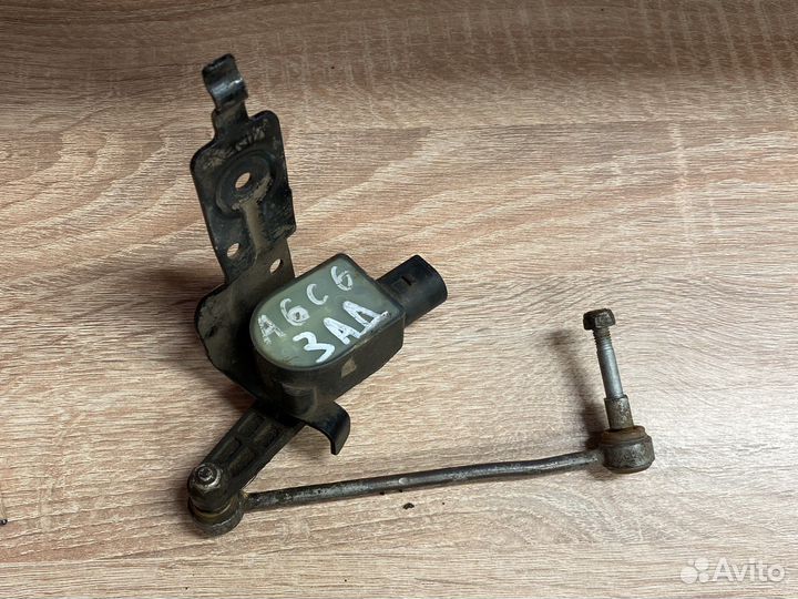 Датчик дорожного просвета VAG 1T0907503