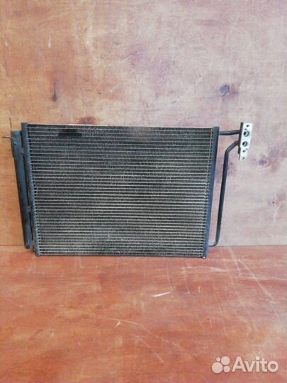 Радиатор кондиционера Bmw X5 E53 M62B44 2001