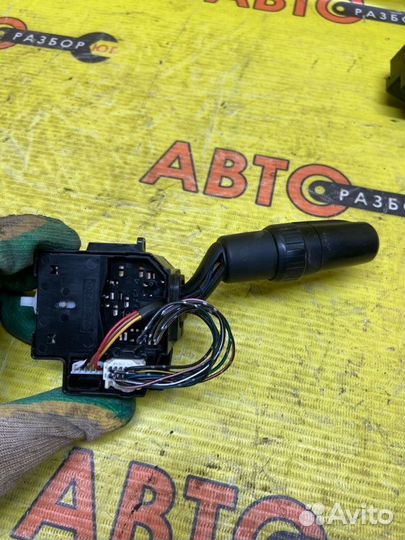 Подрулевой переключатель Mazda Mazda3 BK Z6 2003