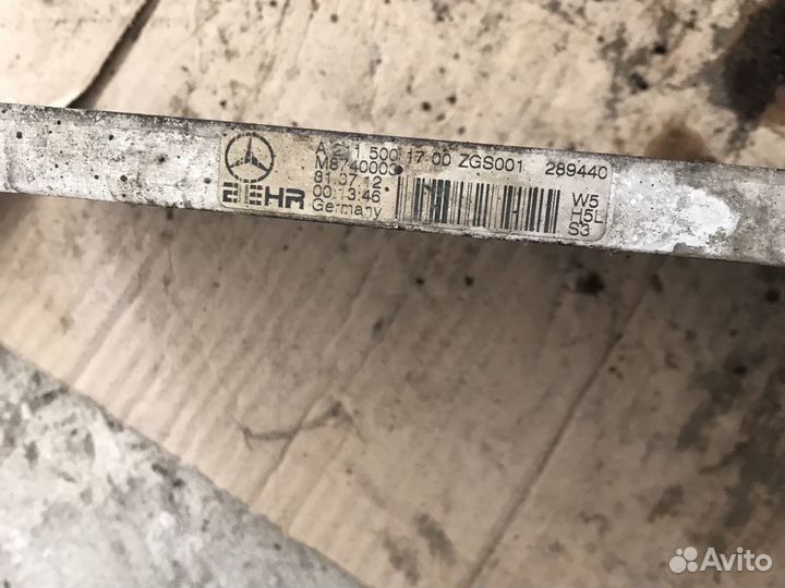 Радиатор охлаждения АКПП Мерседес мл 164 6.3 амг