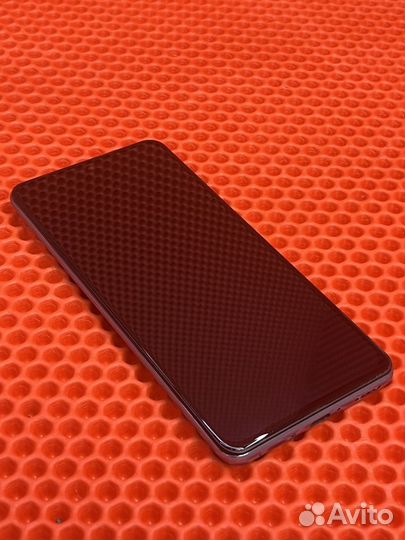 Xiaomi POCO F3, 8/256 ГБ