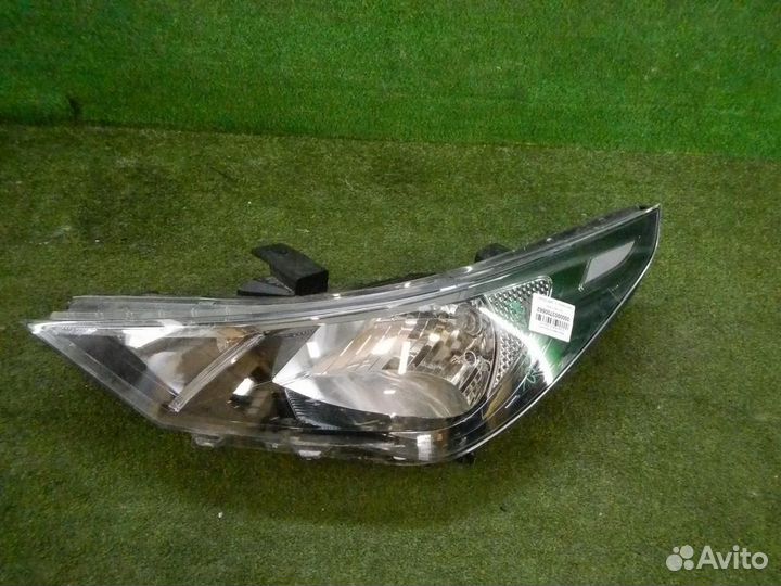 Фара левая Hyundai Solaris