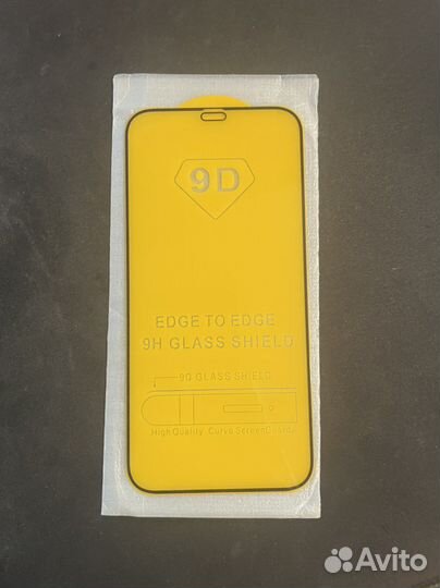 Зашитное стекло на iPhone