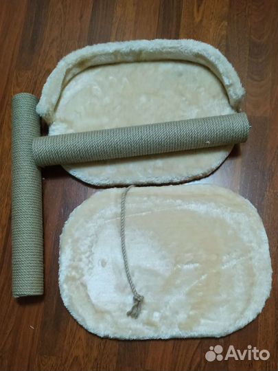 Когтеточка с лежанкой