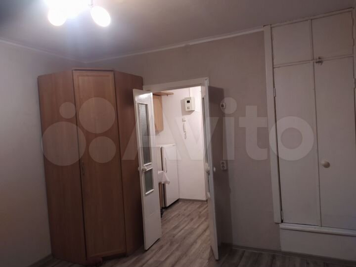 Комната 18,4 м² в 1-к., 4/5 эт.