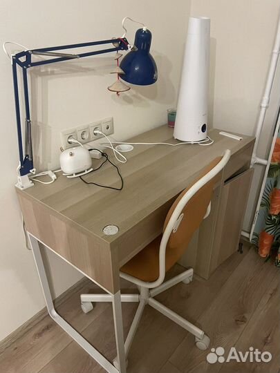 Стол письменный икеа с креслом рабочим