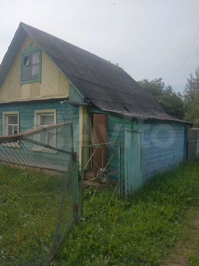 Дом 25 м² на участке 6 сот.