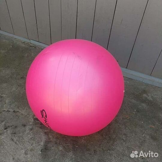 Гимнастический мяч
