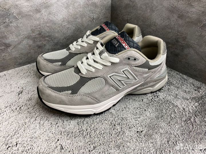 Кроссовки New Balance 990v3