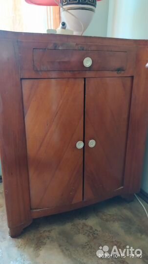 Тумба под тв