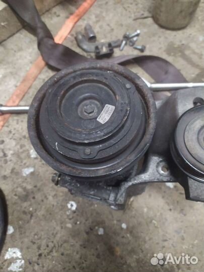 Компрессор кондиционера тойота