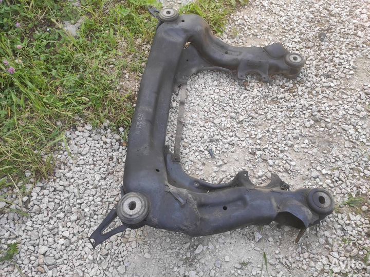 Подрамник передний Audi A6 С5